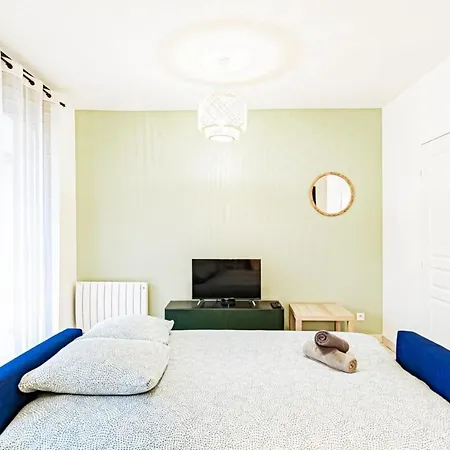Le Petit Kaplan-Studio Cosy Avec Terrasse Lyon Exterior photo