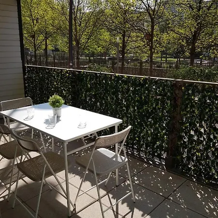 Le Petit Kaplan-Studio Cosy Avec Terrasse Lyon Exterior photo